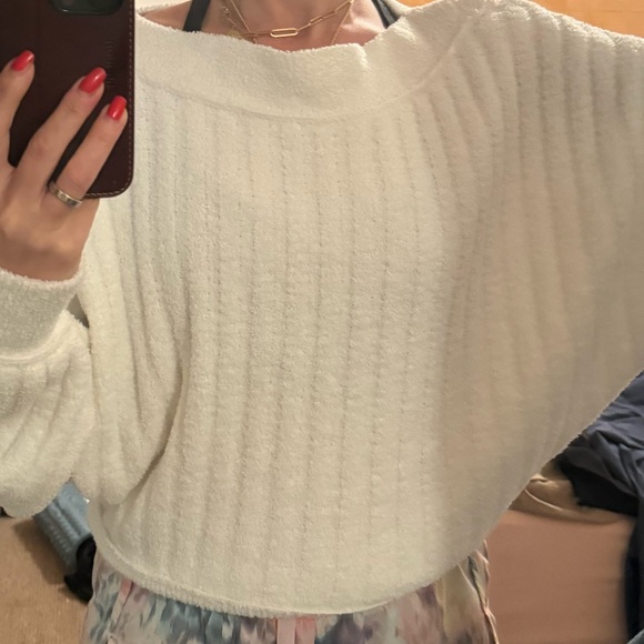 FREE PEOPLE pullover - Picture 9 of 10